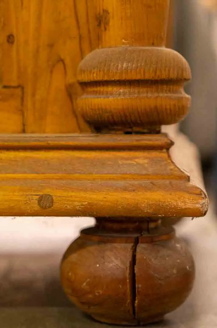 Antike Vollholzkommode Vintage - Charmante Aufbewahrung für Ihr Zuhause – Bild 16