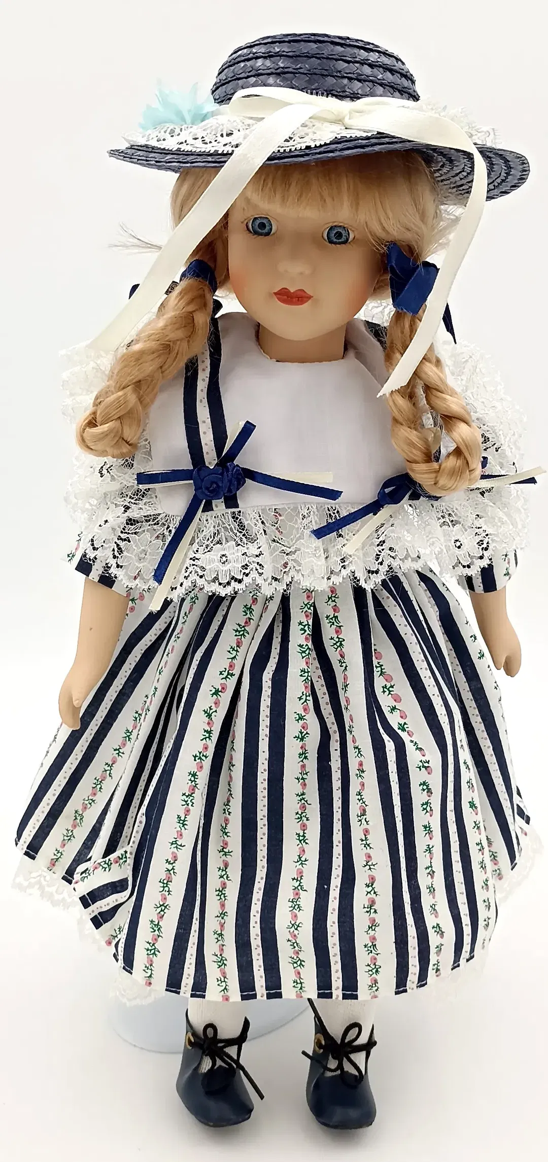 Porzellan Puppe - Bild 1