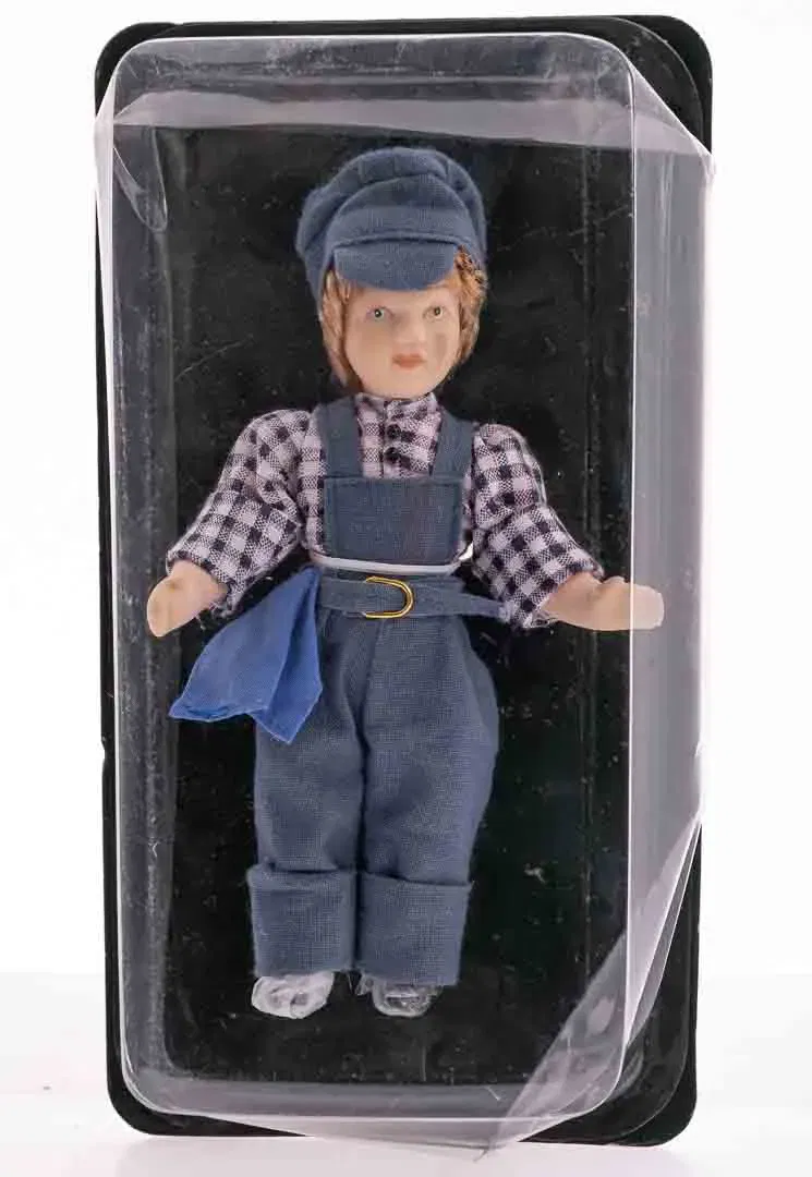  DE AGOSTINI Sammlerpuppe / Porzellanpuppe, Höhe 15cm - Bild 4