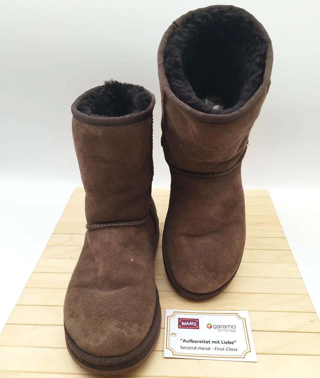 UGG Lammfellstiefel, Gr. 39, braun - neu besohlt  - Bild 1