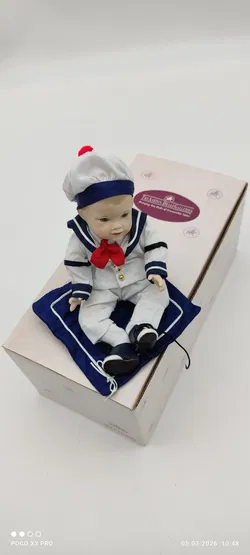 Ashton Drake Porzellanpuppe 