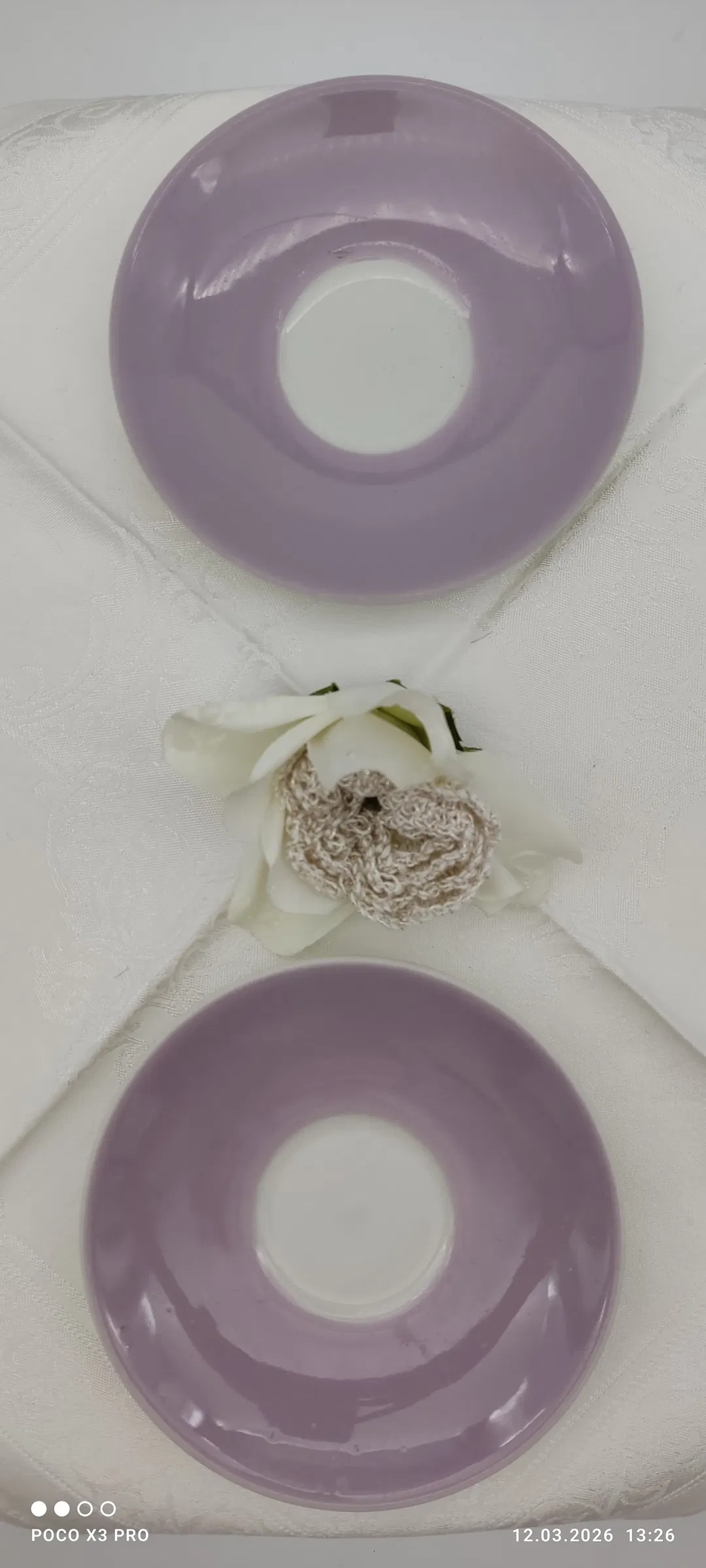 Lilien Porzellan Kaffee-Untersetzer 2er Helllila | Retro-Schatz - Bild 4