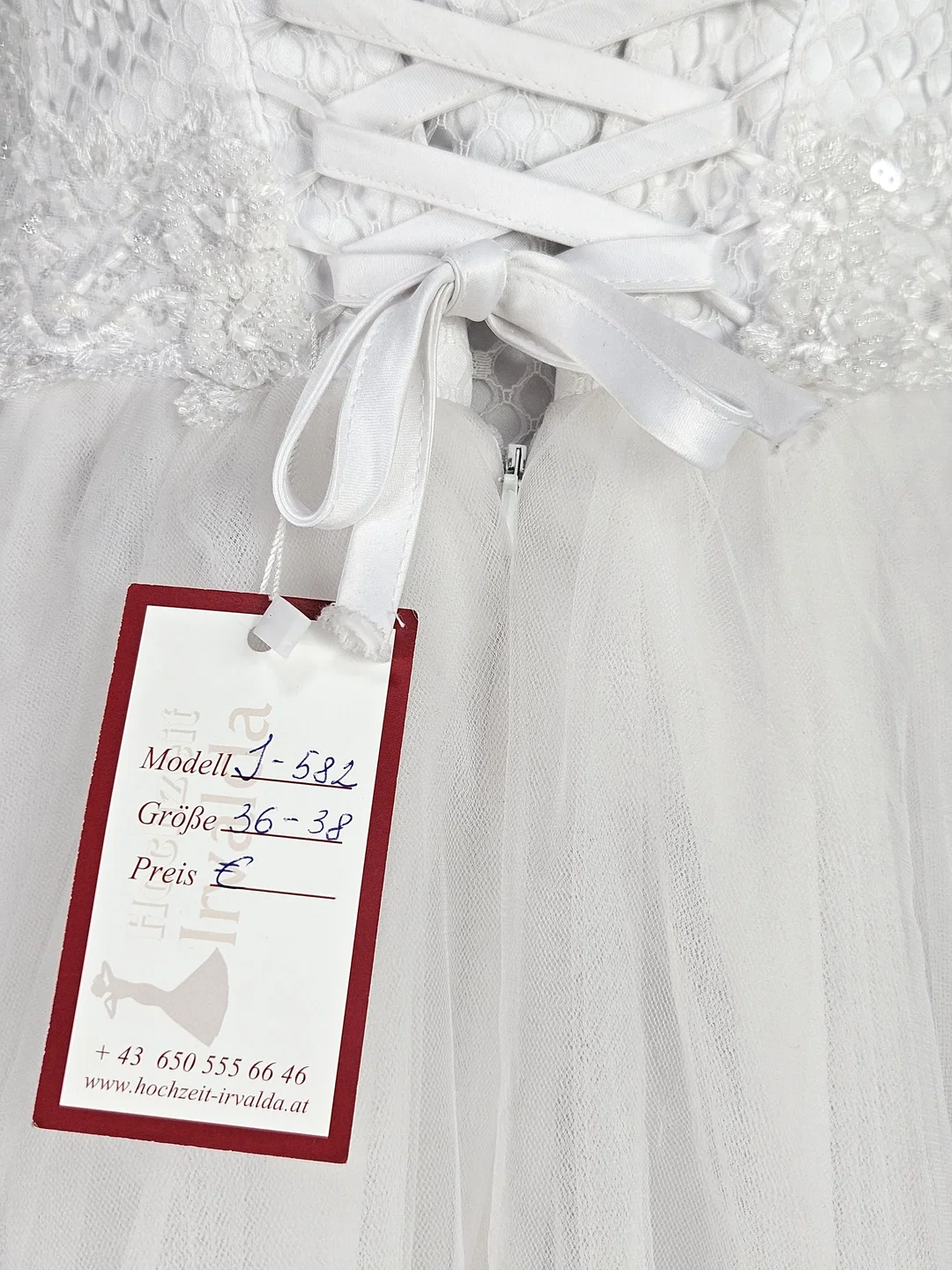 Hochzeitskleid - 03 - Atelier Irvalda (Wien) - Gr. M – Bild 10