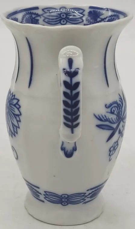 Karlovy Vary Porzellan/Keramik Krug Zwiebelmuster blau/weiß Höhe ca 11,8cm – Bild 4