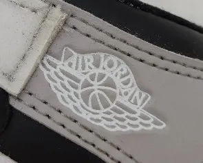 Nike Air Jordan - Kinderschuhe Gr. 27 – Bild 4