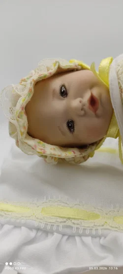 Ashton Drake Porzellanpuppe 'Lisa' | Sammlerstück - Bild 4