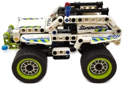 LEGO Technic 42047 – Polizei-Interceptor mit Rückziehmotor – Vorschau 2