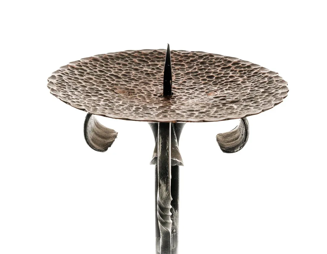 Antik-Schwarzer Kerzenständer aus Gusseisen, handgeschmiedet ca. 75 cm – Bild 4