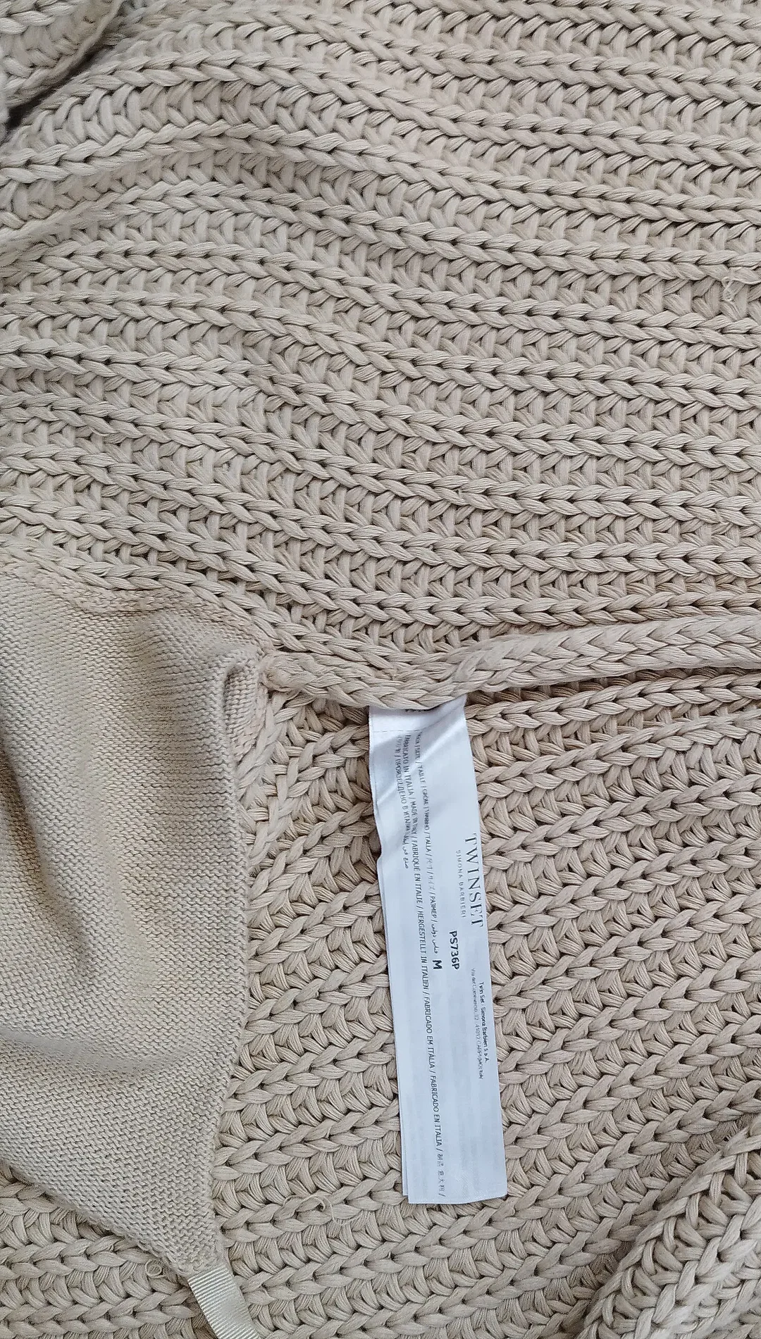 Strickjacke, Twinset-Italien, mit Kapuze Gr. M  – Bild 5