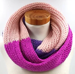 Handgestrickter Loop Schal – Vorschau 1