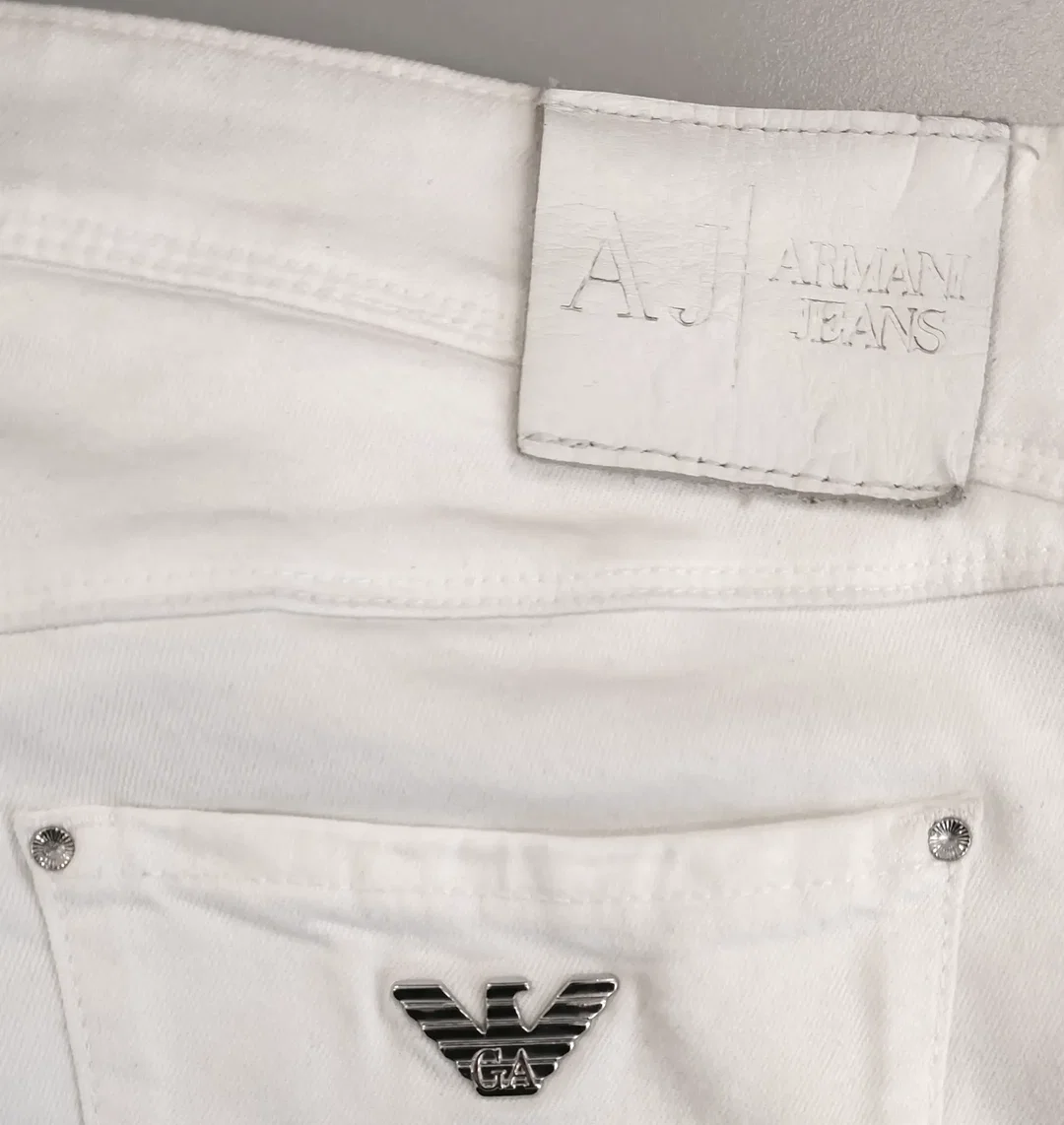 Armani Jeans "Orchid" Damen weiß Gr. L – Bild 4