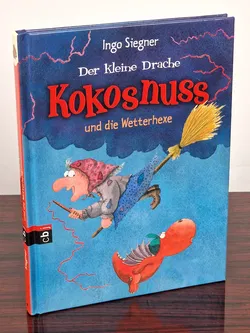 Der kleine Drache Kokosnuss und die Wetterhexe - Ingo Siegner - cbj - Bild 1