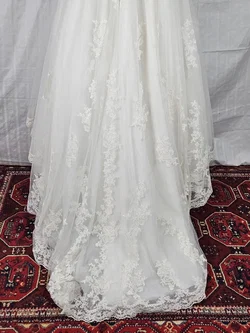 Hochzeitskleid - 14 - Atelier Irvalda (Wien) - Gr. M – Vorschau 12