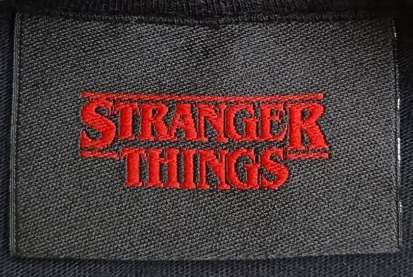 Netflix Stranger Things Damen Croptop schwarz – Bild 4