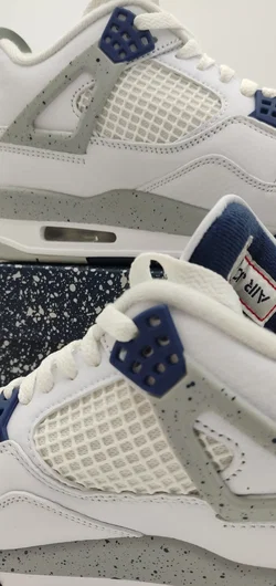 Air Jordan 4 Sneaker White/Midnight Navy Gr.40 | Wie Neu - Bild 5