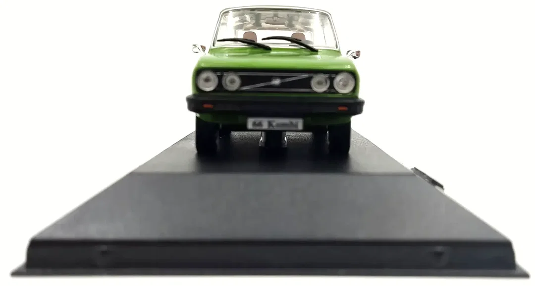 Editions Atlas Volvo Collections: Modellauto Volvo 66 Kombi, Maßstab 1:43 – Bild 4