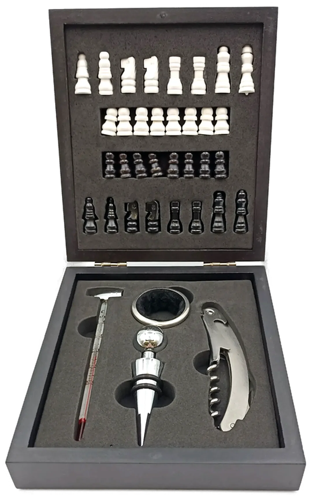 Inspirino GmbH Rajapack Schachspiel mit Weinzubehör – Bild 2