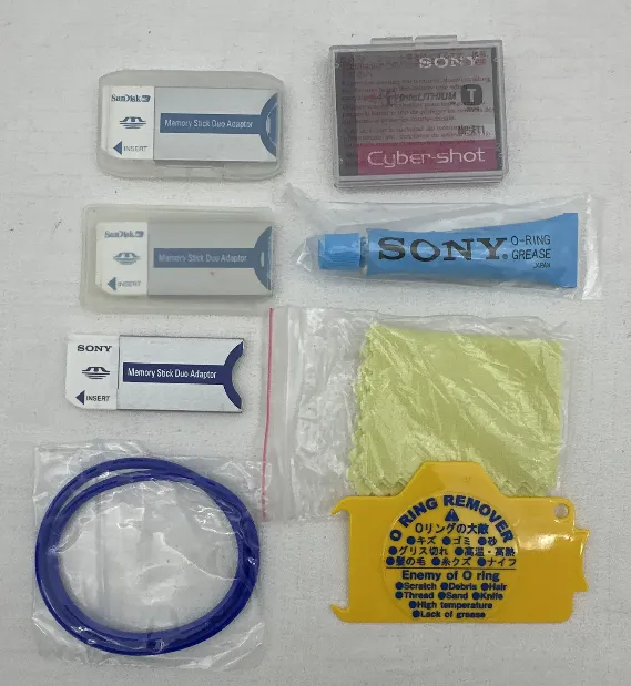 Sony Cyber-shot DSC-T1 Digitalkamera mit original Unterwassergehäuse und Zubehör – Bild 11