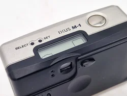 Canon IXUS M-1 Analoge Compact APS Kamera - Silber (Ungeprüft / Ersatzteil) - Bild 10