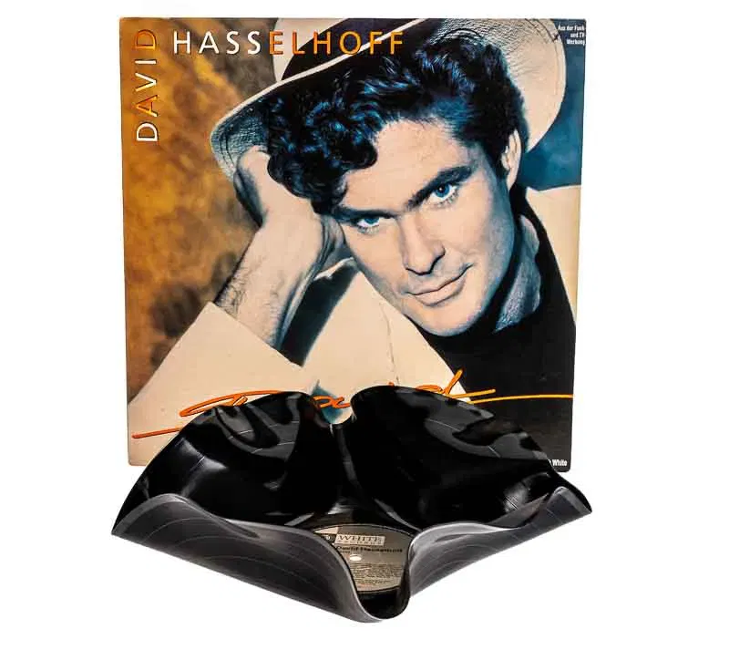 Schale aus einer echten Vinylschallplatte Modell 