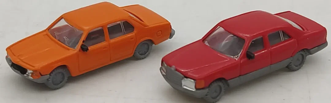 Fleischmann Spur N 2 Stück Piccolo 9812 Modellautos Mercedes 500 und BMW 745 ohne Verpackung – Bild 2