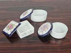 Dekorative Porzellandöschen im 3er Set 