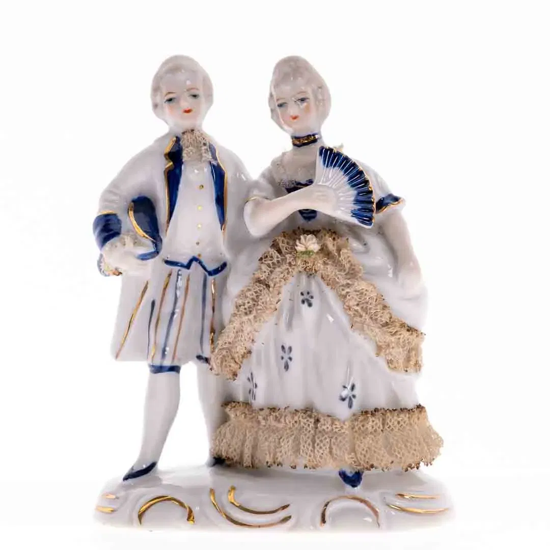 Porzellanfigur Tänzerpaar Rokoko-Stil, 12,5 cm, handbemalt - Bild 1