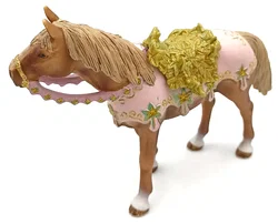 Schleich Bayala – Surahs braunes Pferd Spielfigur  – Vorschau 1