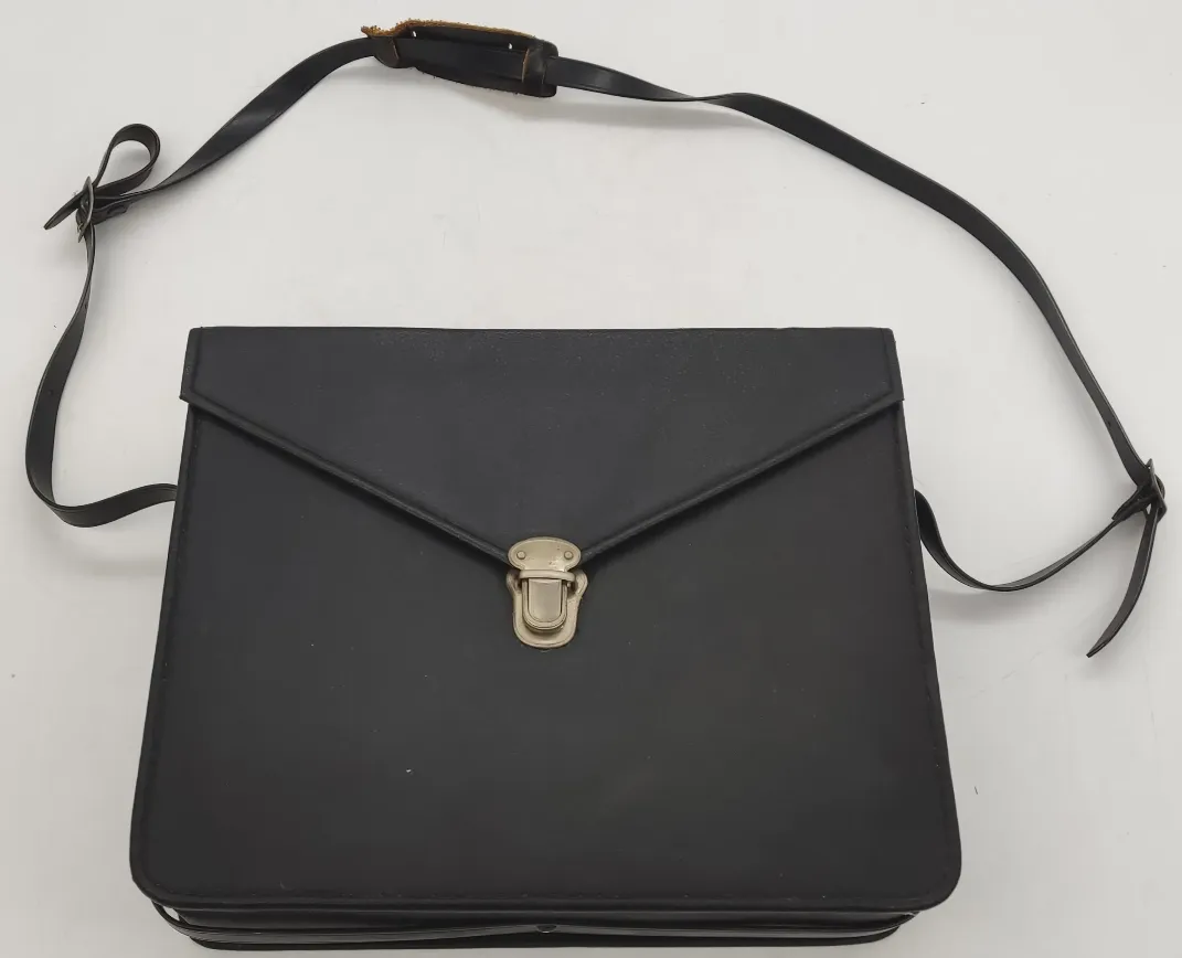 Starmax 8mm Filmkamera mit Tasche – Bild 8