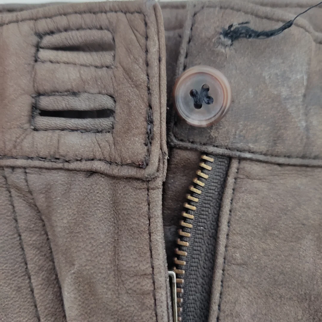 Lar Damen Trachtenhose Echtleder braun - Gr. 36 – Bild 4