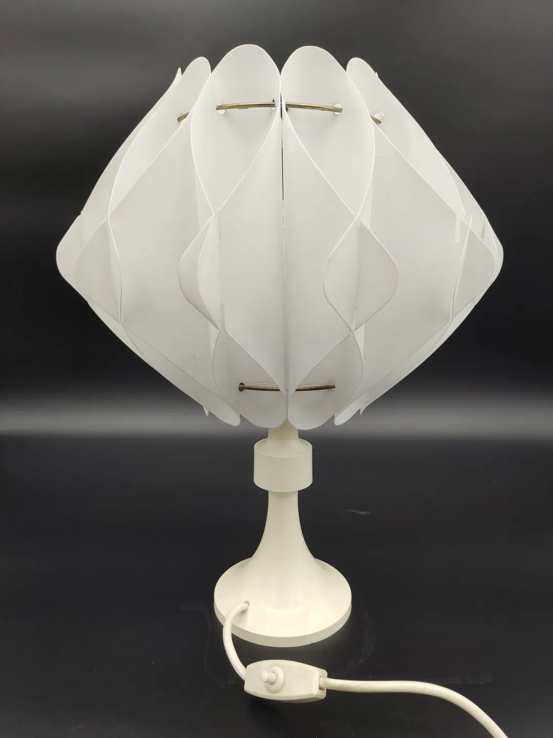 Tischlampe mit Vintage-Schirm - weiss / E 27 - Bild 1