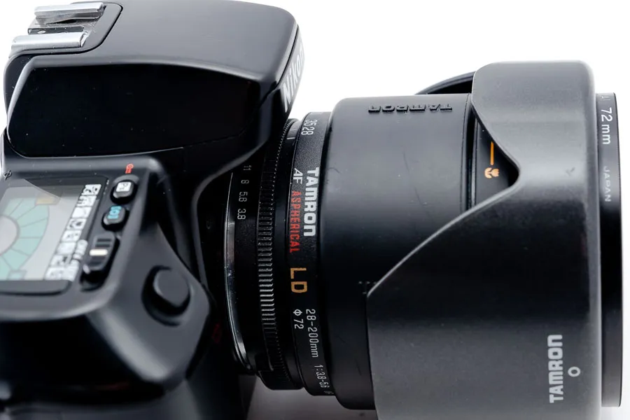 Nikon F70 Spiegeleflexkamera analog mit Tamron 28-200 mm – Bild 7