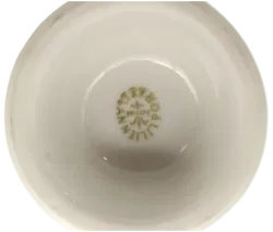  Wertvolles Lillienporzellan, Eierbecher 