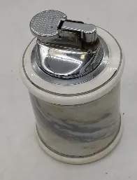 Feuerzeug-Aschenbecher Set  – Vorschau 3