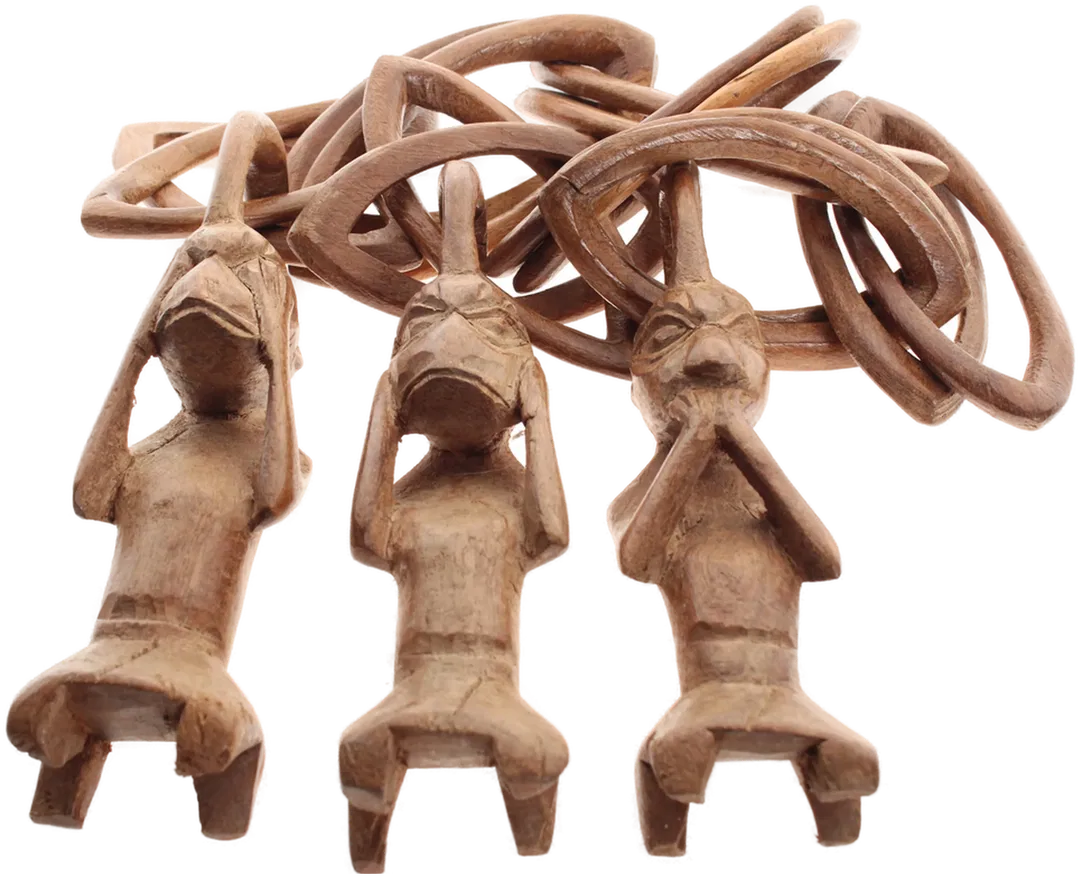 Afrikanische Holzskulptur – 3 Figuren mit Ringen – handgeschnitzt – Ethno Kunst - Bild 4