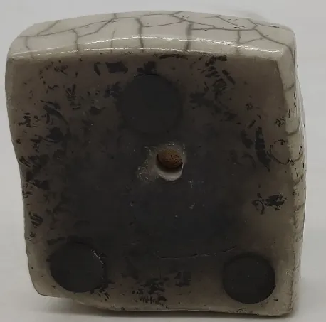 Kunst- Skulptur Flüchtlingsmädchen Minimalistisch im Raku Still – Bild 6