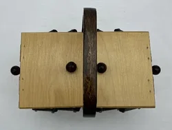 Vintage-Nähkästchen aus Holz - Bild 2