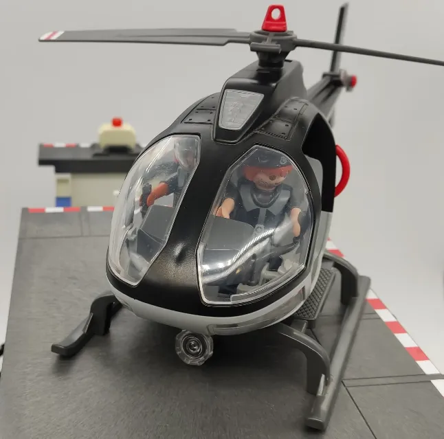 Playmobil Polizeistation & Hubschrauber Set mit Gefängnisalarm – Bild 8