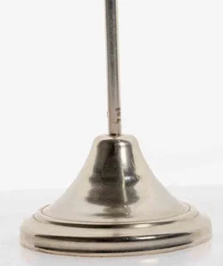 Elegante Tischuhr Silber-Optik mit römischen Ziffern (Quarz) - Bild 4