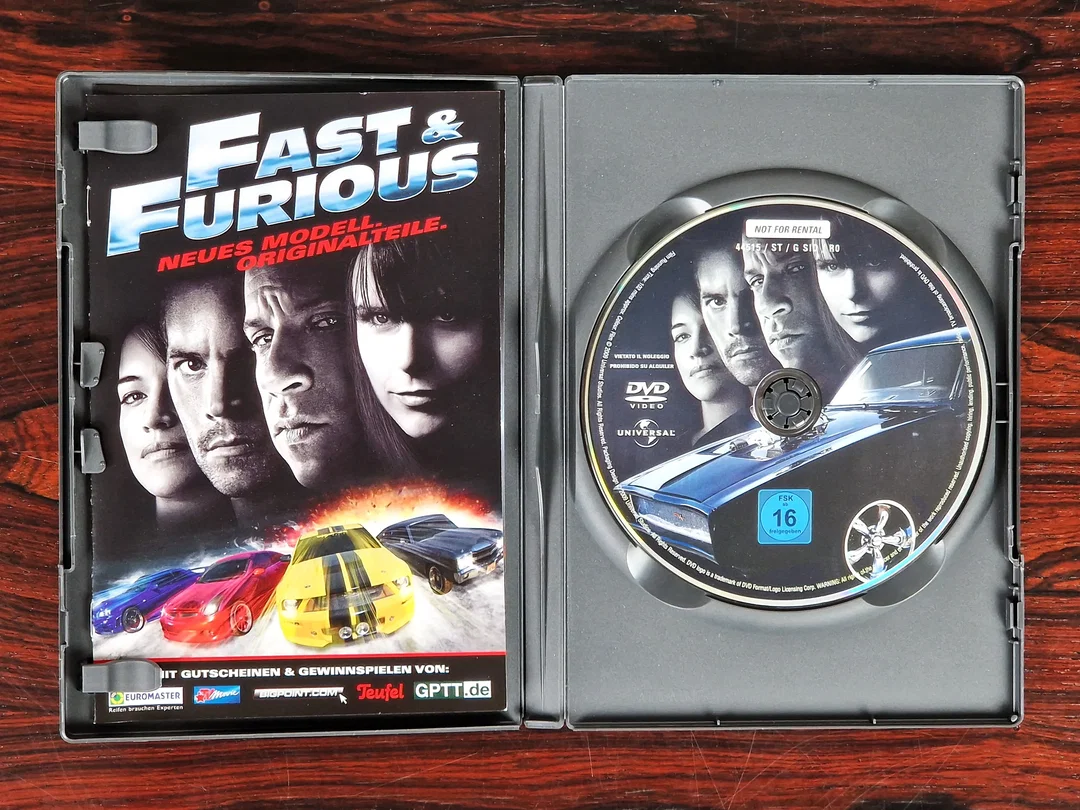 Fast & Furious - Neues Modell. Originalteile. - Film - DVD – Bild 3