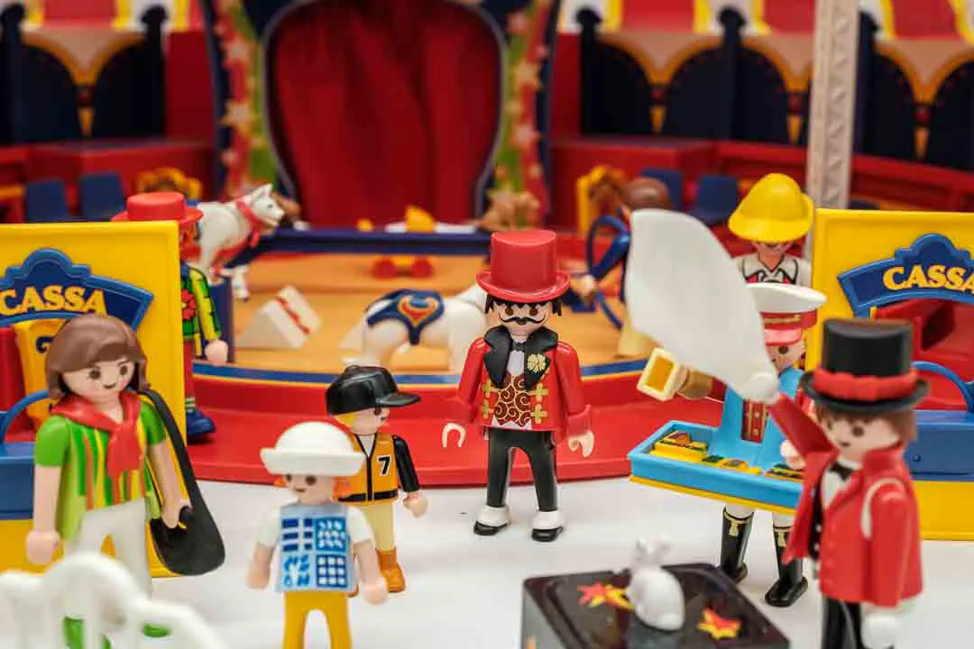Playmobil Zirkus, Zirkuskapelle mit 4 fach Soundmodul, Hundezirkus, Artisten und Zauberkünstler – Bild 3