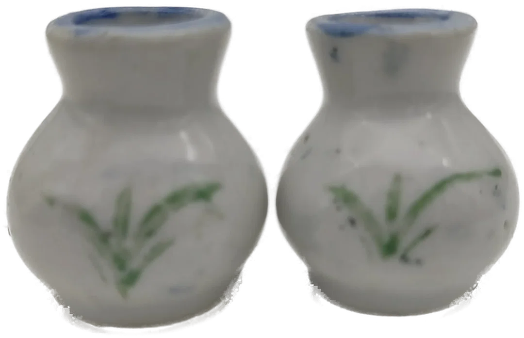 Puppenhaus Zubehör: Miniatur Keramikvase mit Blumenmotiv 2er-Set | Sammlerstück  – Bild 6
