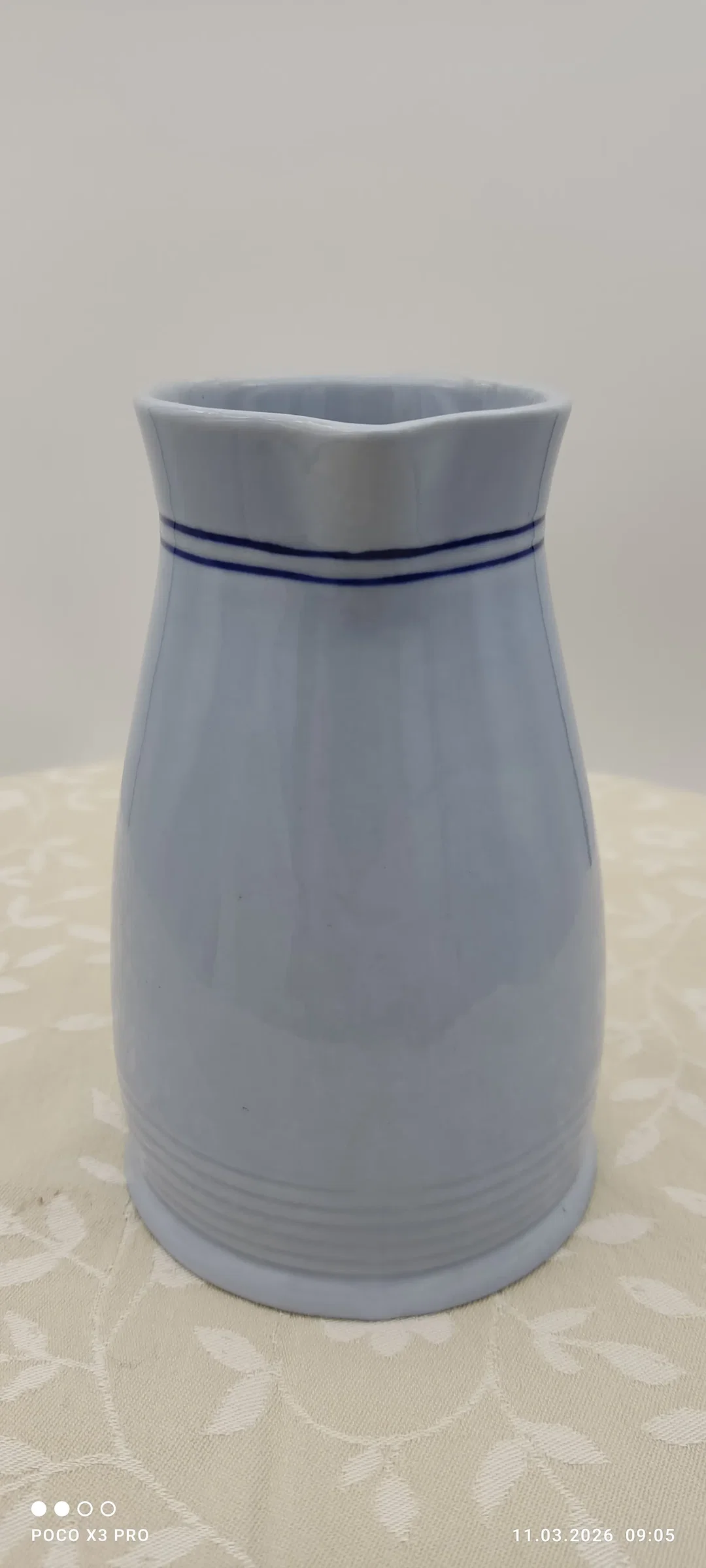 Lilien Porzellan Kanne, Höhe 14,5cm | Vintage-Schatz – Bild 3