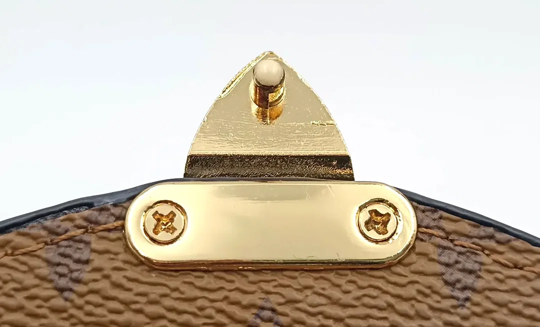 Luis Vuitton Metis Monogram Reverse Pochettee Umhängetasche braun  – Bild 12