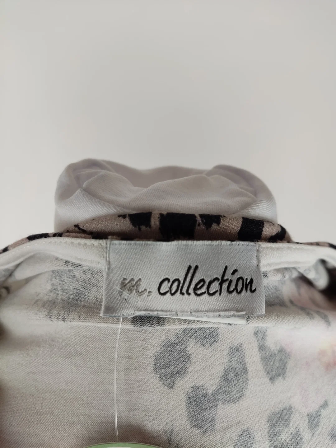 Viskose-Bluse m.collection EUR 44 | Vintage-Charme – Bild 4