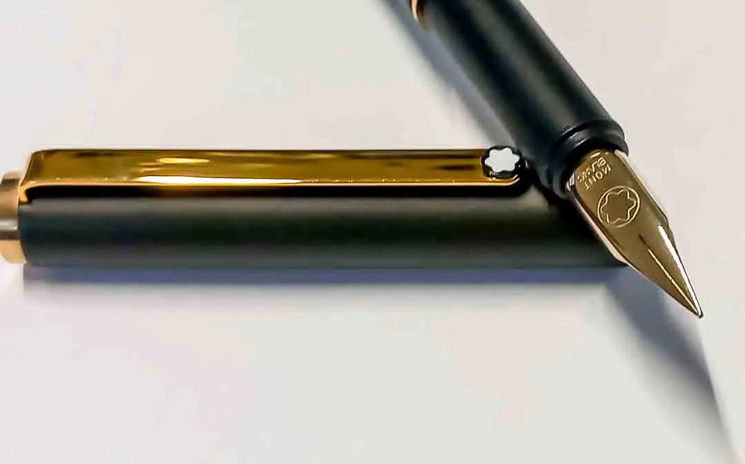 Montblanc Füllfederhalter 14K 585 Goldfeder Dunkelgrün mit Etui – Bild 5