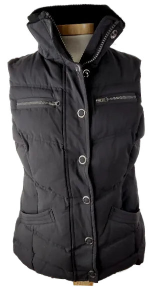 Steppjacke 'Amisu', ärmellos mit Stehkragen, schwarz mitTaschen, Größe 38 - Bild 1