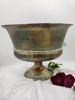 Antik-Goldene Aluminium-Pokalvase | Handgemachter Vintage-Look – Vorschau 8