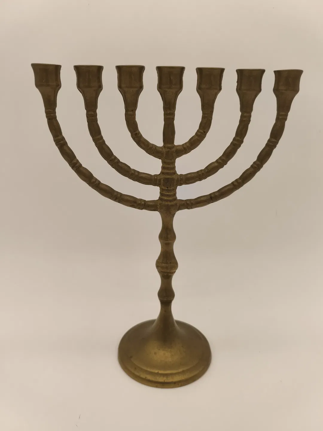 Menora - siebenarmiger jüdischer Kerzenleuchter aus Messing - Bild 1