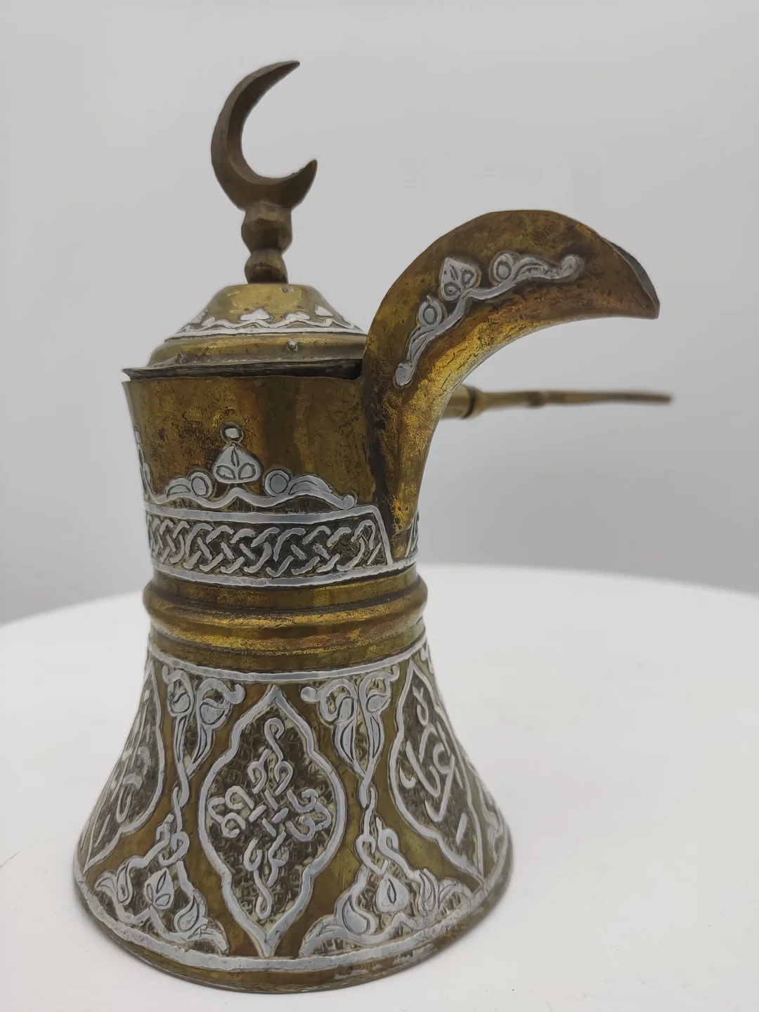Islamische Messing Dallah Kaffekanne mit arabischer Kalligraphie | Orientalischer Schatz - Bild 1